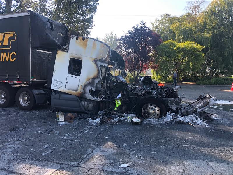 2020-09-10: Spill Response Services Assist with Tractor and Trailer Fire
